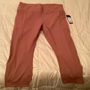 Plus size 3x dusty pink NWT yogalicious yoga pants